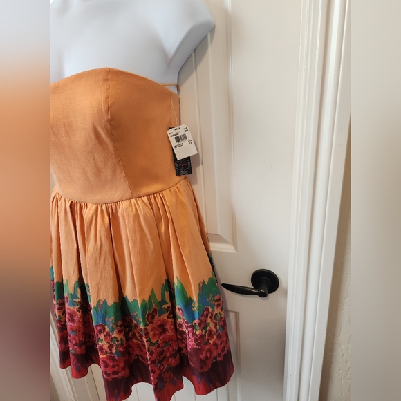 Aqua Brand Floral Strapless Dress Fit&Flare Size 12 Homecoming Summer Fall - Picture 7 of 12